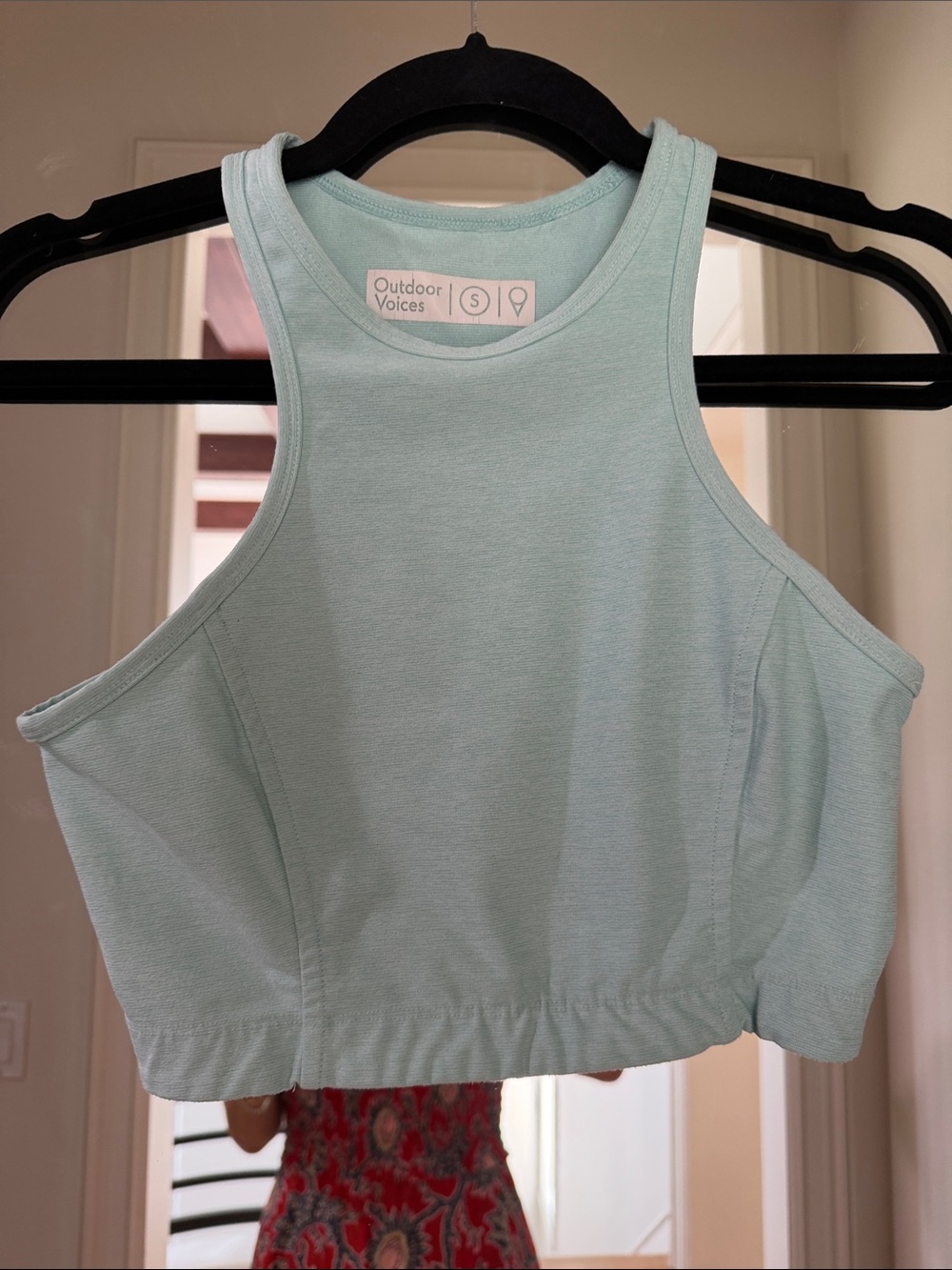 Outdoor voices 
Cropped sports bra 
Size S
